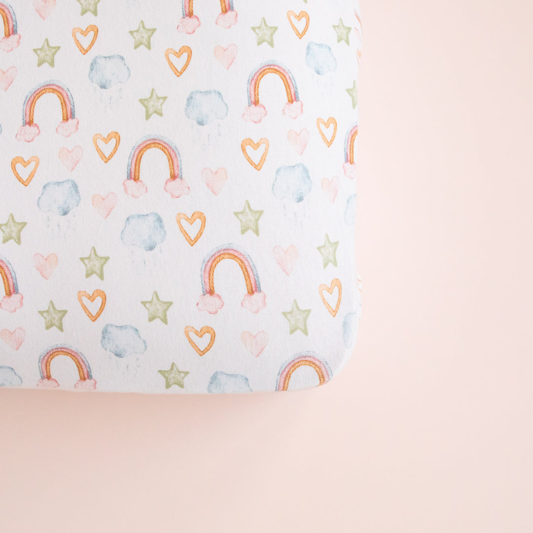 Organic jersey fitted cot sheet - Rainbow Dreams