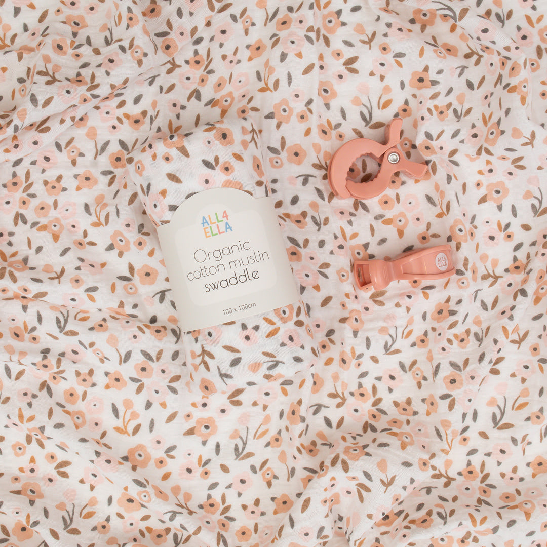 Muslin & 2 Pram Peg Box Set - Floral Bouquet Muslin & 2 Pram Peg Box Set - Floral Bouquet